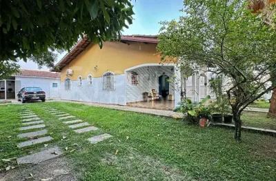 Casa à venda com 2 quartos em peruíbe, no bairro stella maris