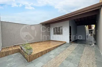 Casa com 2 quartos à venda no Balneário Stella Maris, Peruíbe 