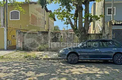 Terreno à venda no Centro, Peruíbe 