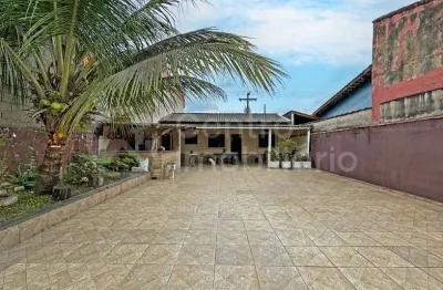 Casa à venda com 3 quartos em peruíbe, no bairro cidade balneária nova peruíbe