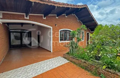 Casa à venda com 3 quartos em peruíbe, no bairro jardim brasil