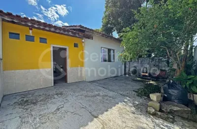 Casa à venda com 3 quartos em peruíbe, no bairro vila romar