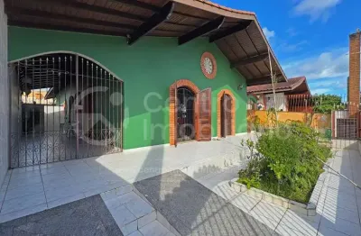 Casa à venda com 3 quartos em peruíbe, no bairro jardim imperador