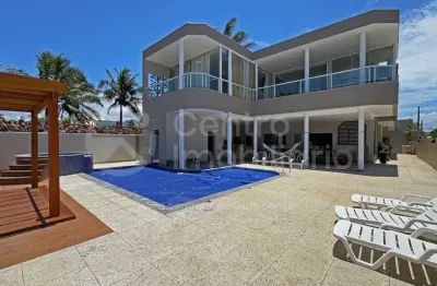 Casa à venda com piscina e 11 quartos em peruíbe, no bairro jardim imperador