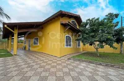 CASA à venda com 3 quartos em Peruíbe, no bairro Parque D Aville
