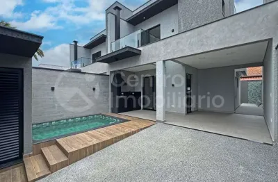 Casa à venda com piscina e 6 quartos em peruíbe, no bairro jardim ribamar