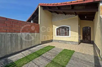 Casa à venda com 2 quartos em peruíbe, no bairro jardim três marias