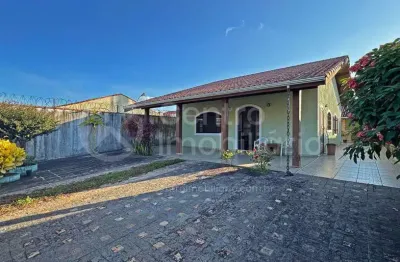 Casa à venda com 3 quartos em peruíbe, no bairro cidade nova peruíbe