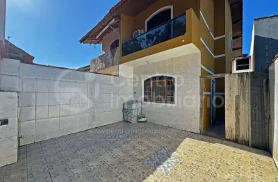Casa à venda com 2 quartos em peruíbe, no bairro balneario sao joao batista