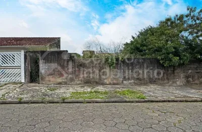 Terreno à venda no Parque D'Aville, Peruíbe 