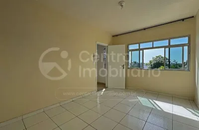 Apartamento à venda com 2 quartos em peruíbe, no bairro centro