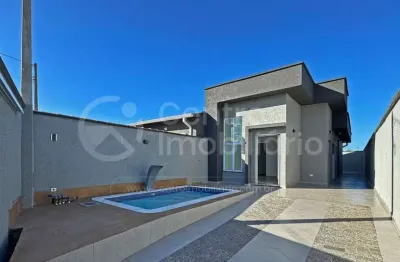 Casa à venda com piscina e 3 quartos em peruíbe, no bairro estancia dos eucaliptos