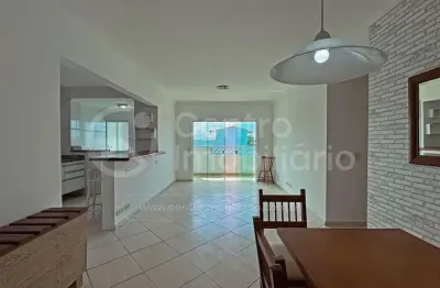 Apartamento à venda com 3 quartos (1 suítes) em peruíbe, no bairro centro
