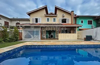 Casa à venda com piscina e 4 quartos em peruíbe, no bairro bougainvillee i