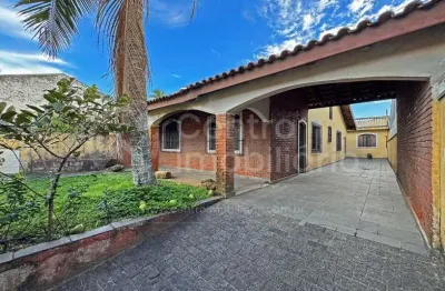 Casa à venda com 2 quartos em peruíbe, no bairro belmira novaes