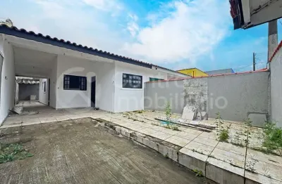 Casa com 2 quartos à venda na Vila Romar, Peruíbe 