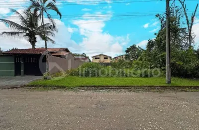 Terreno em condomínio fechado à venda no Jardim São Luis, Peruíbe 