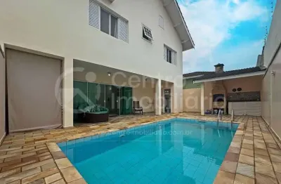 Casa à venda com piscina e 5 quartos em peruíbe, no bairro balneario florida