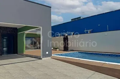 CASA à venda com piscina e 4 quartos em Peruíbe, no bairro Cidade Nova Peruíbe