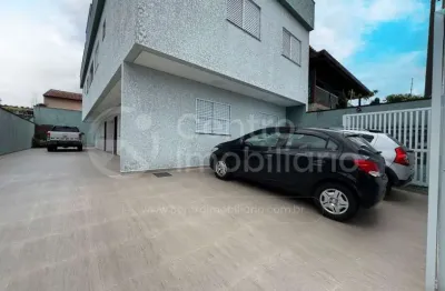 APARTAMENTO à venda com 2 quartos (1 suítes) em Peruíbe, no bairro Belmira Novaes