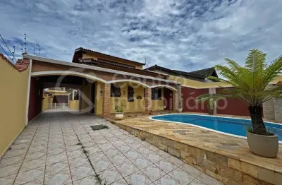 Casa com 3 quartos à venda no Balneário Josedy, Peruíbe 