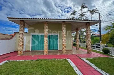CASA à venda com 2 quartos em Peruíbe, no bairro Jardim Imperador