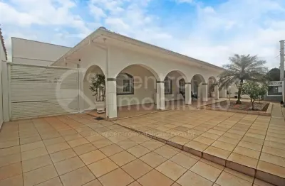 Casa à venda com 3 quartos em peruíbe, no bairro parque balneario oasis