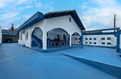 Casa à venda com 2 quartos em peruíbe, no bairro estancia balnearia convento velho