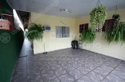 Casa à venda com 2 quartos em peruíbe, no bairro jardim brasil