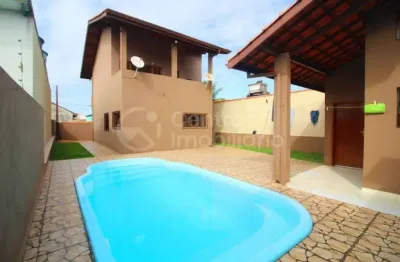 Casa à venda com piscina e 4 quartos em peruíbe, no bairro belmira novaes