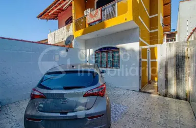 Casa à venda com 2 quartos em peruíbe, no bairro balneario sao joao batista