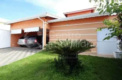 Casa à venda com piscina e 3 quartos em peruíbe, no bairro stella maris