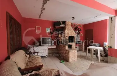 Casa à venda com 3 quartos em peruíbe, no bairro jardim veneza
