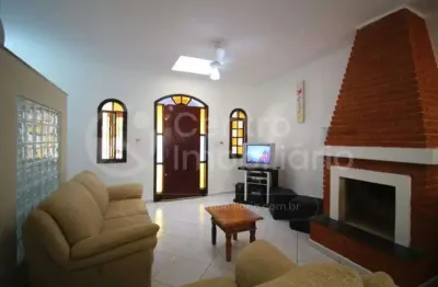Casa à venda com 3 quartos em peruíbe, no bairro parque balneario oasis