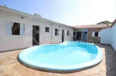 Casa à venda com piscina e 6 quartos em peruíbe, no bairro jardim beira mar