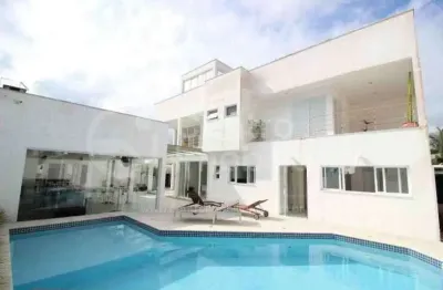 Casa à venda com piscina e 5 quartos em peruíbe, no bairro jardim imperador