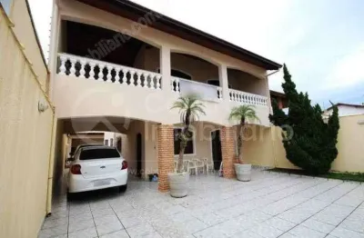 Casa à venda com 4 quartos em peruíbe, no bairro jardim três marias