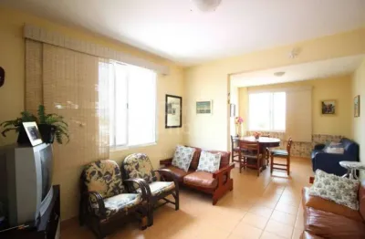 Apartamento à venda com 3 quartos (1 suítes) em peruíbe, no bairro centro