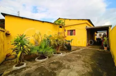 Casa à venda com 4 quartos em peruíbe, no bairro estancia dos eucaliptos
