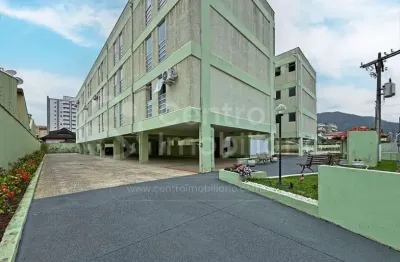 Apartamento à venda com 2 quartos em peruíbe, no bairro centro