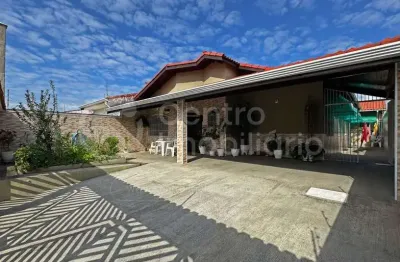 Casa à venda com 3 quartos em peruíbe, no bairro balneario continental