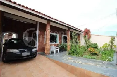 Casa à venda com 3 quartos em peruíbe, no bairro jardim peruibe