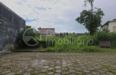 Terreno à venda no Balneário Josedy, Peruíbe 