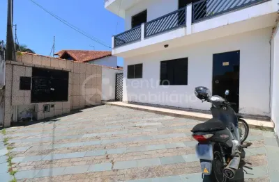 Apartamento à venda com 1 quartos em peruíbe, no bairro parque turistico