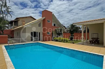 Casa à venda com piscina e 5 quartos em peruíbe, no bairro parque turistico