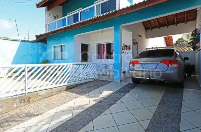 Casa à venda com 4 quartos em peruíbe, no bairro centro