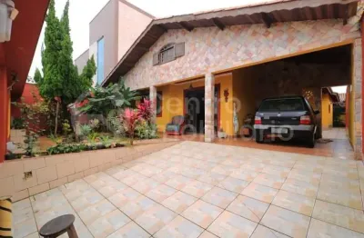 Casa com 4 quartos à venda no Centro, Peruíbe 