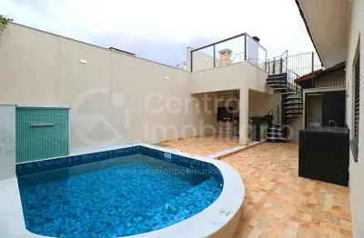 Casa à venda com piscina e 3 quartos em peruíbe, no bairro balneario sambura