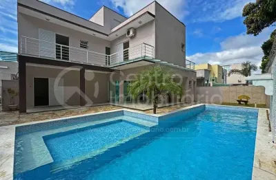 Casa à venda com piscina e 6 quartos em peruíbe, no bairro bougainvillee iv