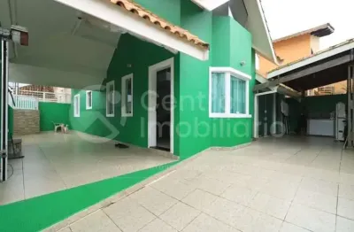 Casa com 3 quartos à venda no Balneário Stella Maris, Peruíbe 